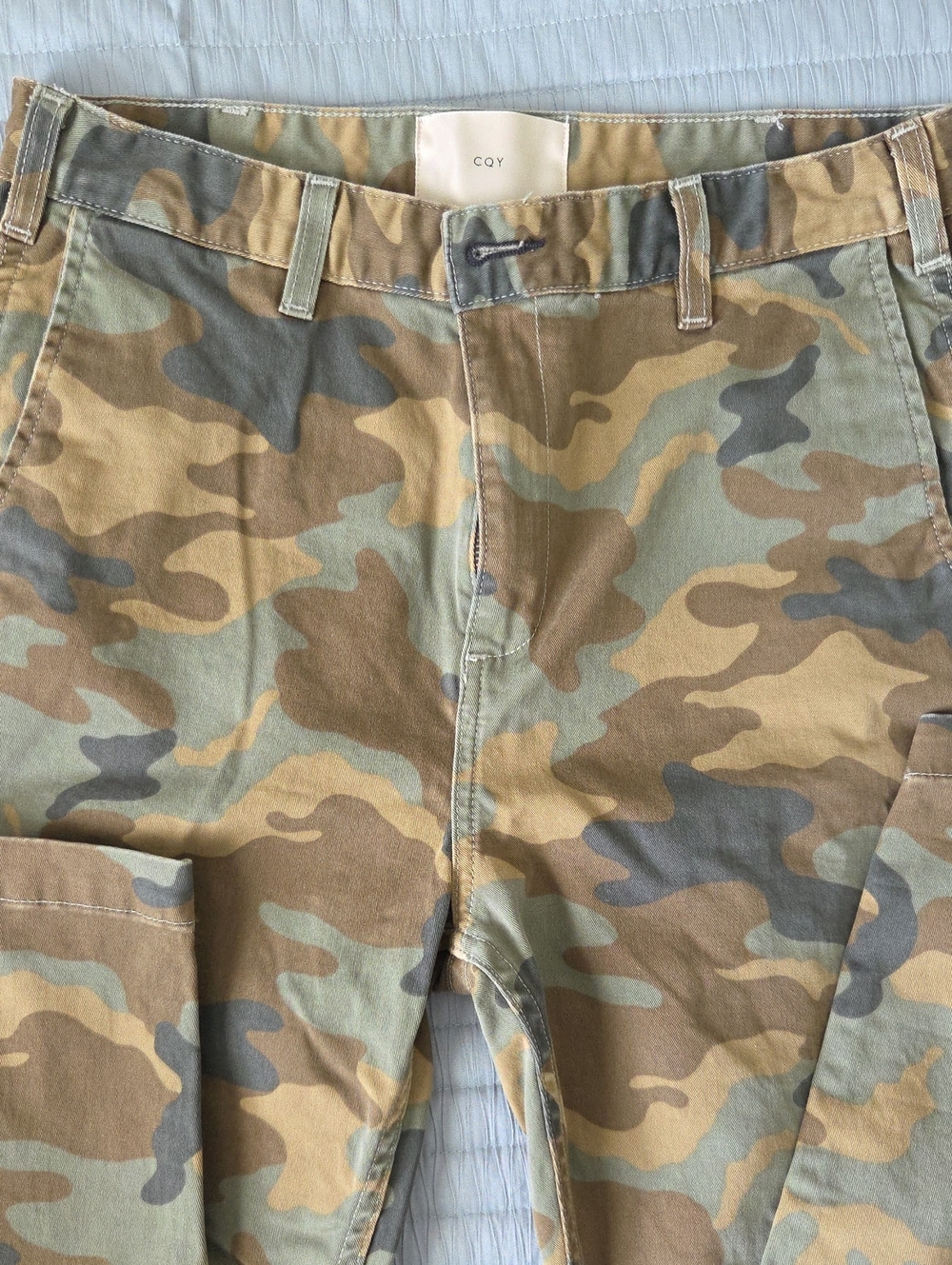 CQY Women's Camo Pants - Olive Green -Anthropologie. Like New 28